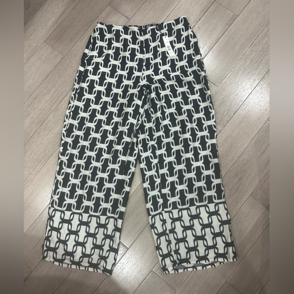 tahari pants